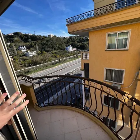 Apartment In 3 Min Walk From The Durrës